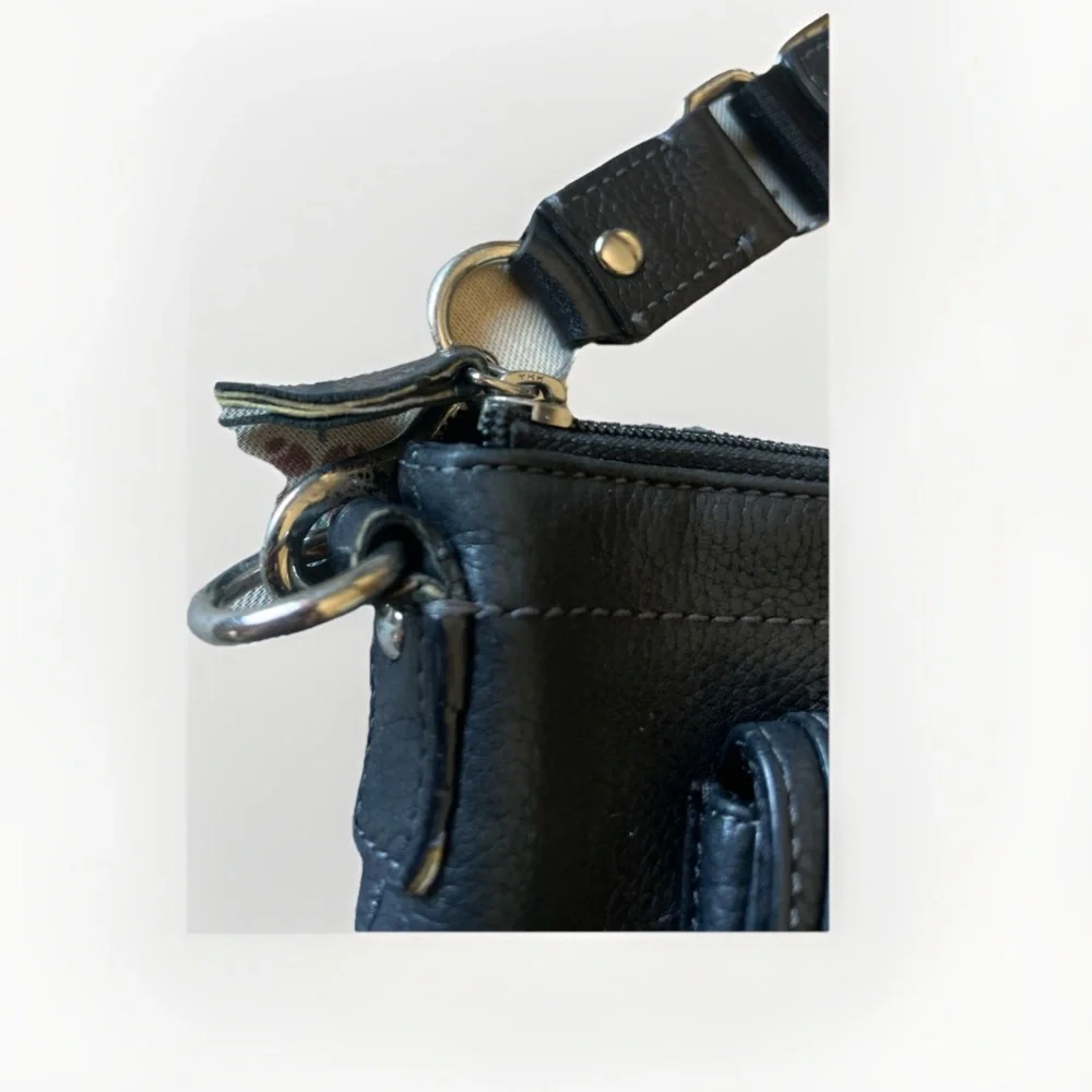 Coach Black Leather Swingpack Crossbody Turn Lock Pocket - Picture 7 of 11